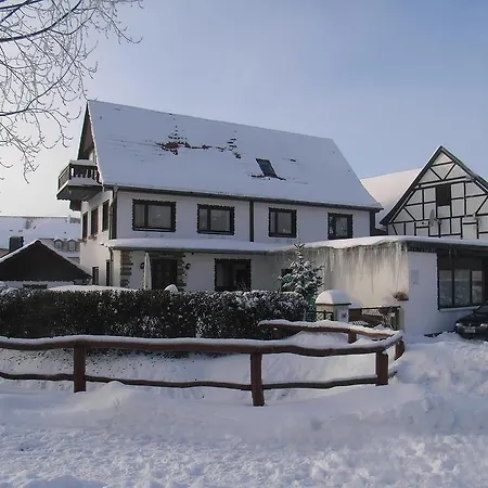 Freund Apartman *
